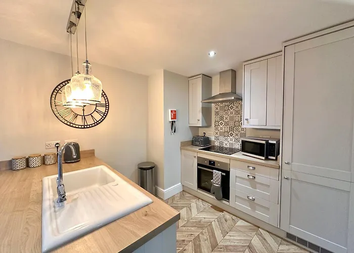 The Hampton Garden Whitby