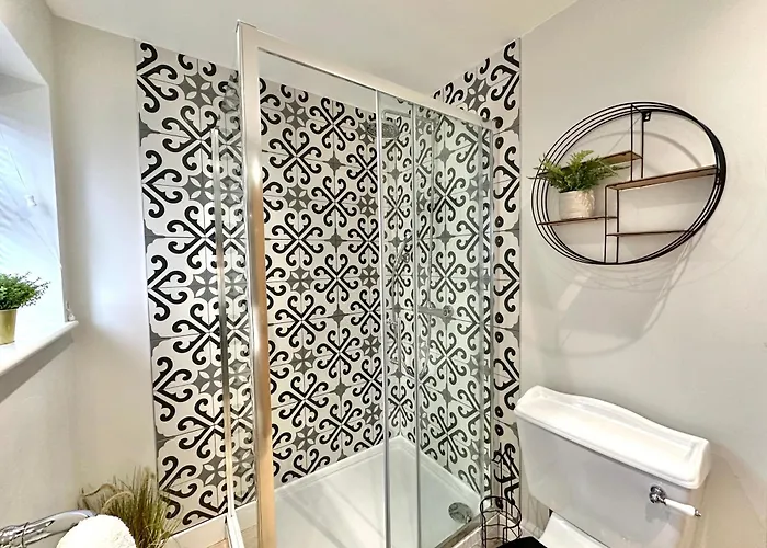 The Hampton Garden Apartment