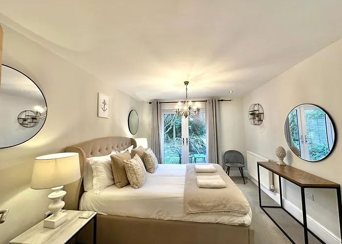 The Hampton Garden *