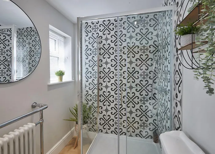 The Hampton Garden Apartment